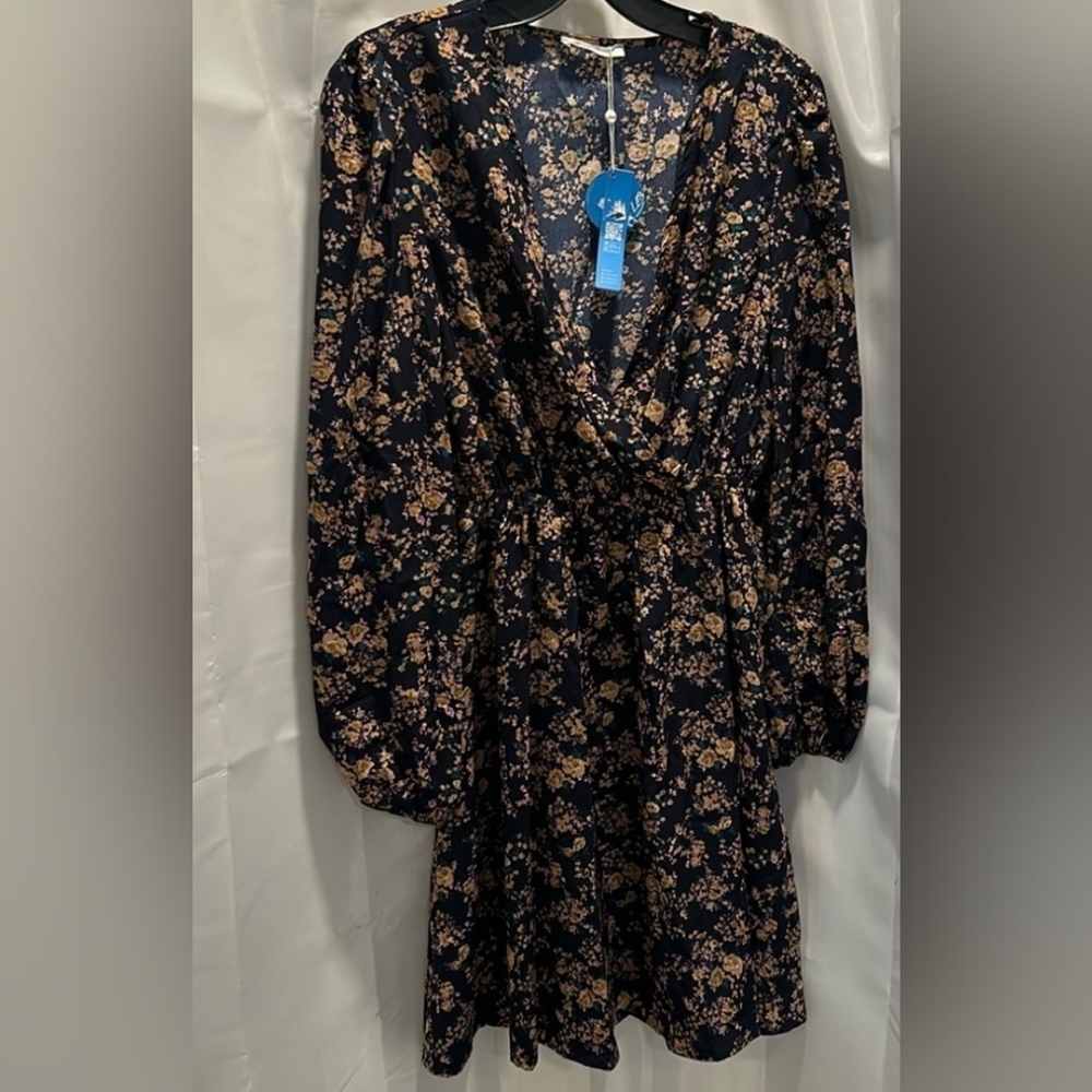 Cup she long sleeve dress Boho style size small Worn Once For Pics